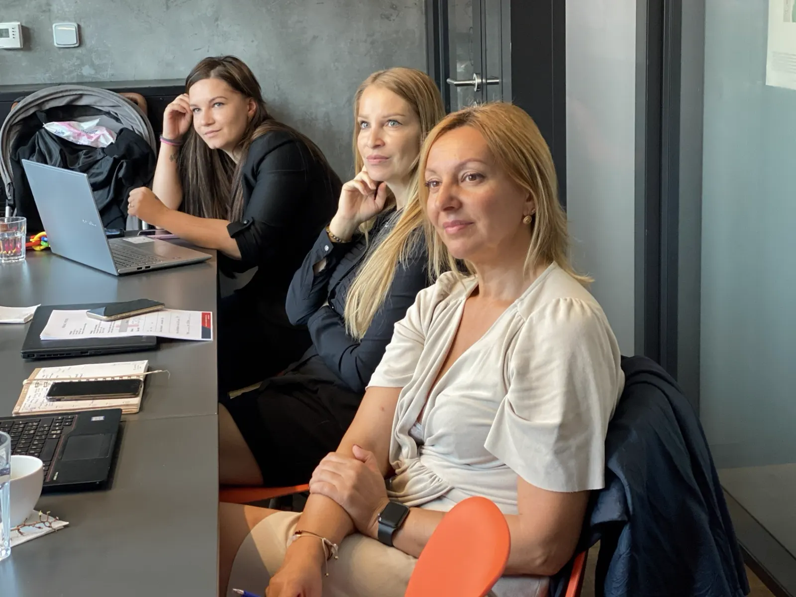Malá skupina účastníků Headhunting Academy během společného setkání v Human Capital
